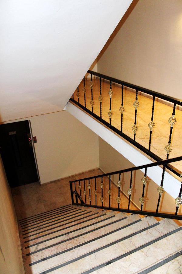 איסטמבול White Crown Apartman Ve Yasam Merkezi מראה חיצוני תמונה