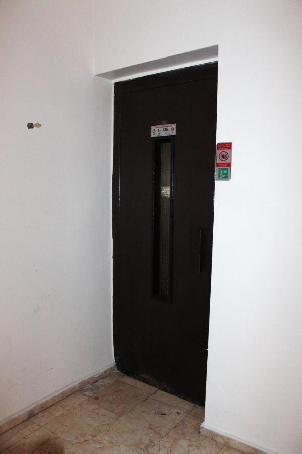 איסטמבול White Crown Apartman Ve Yasam Merkezi מראה חיצוני תמונה