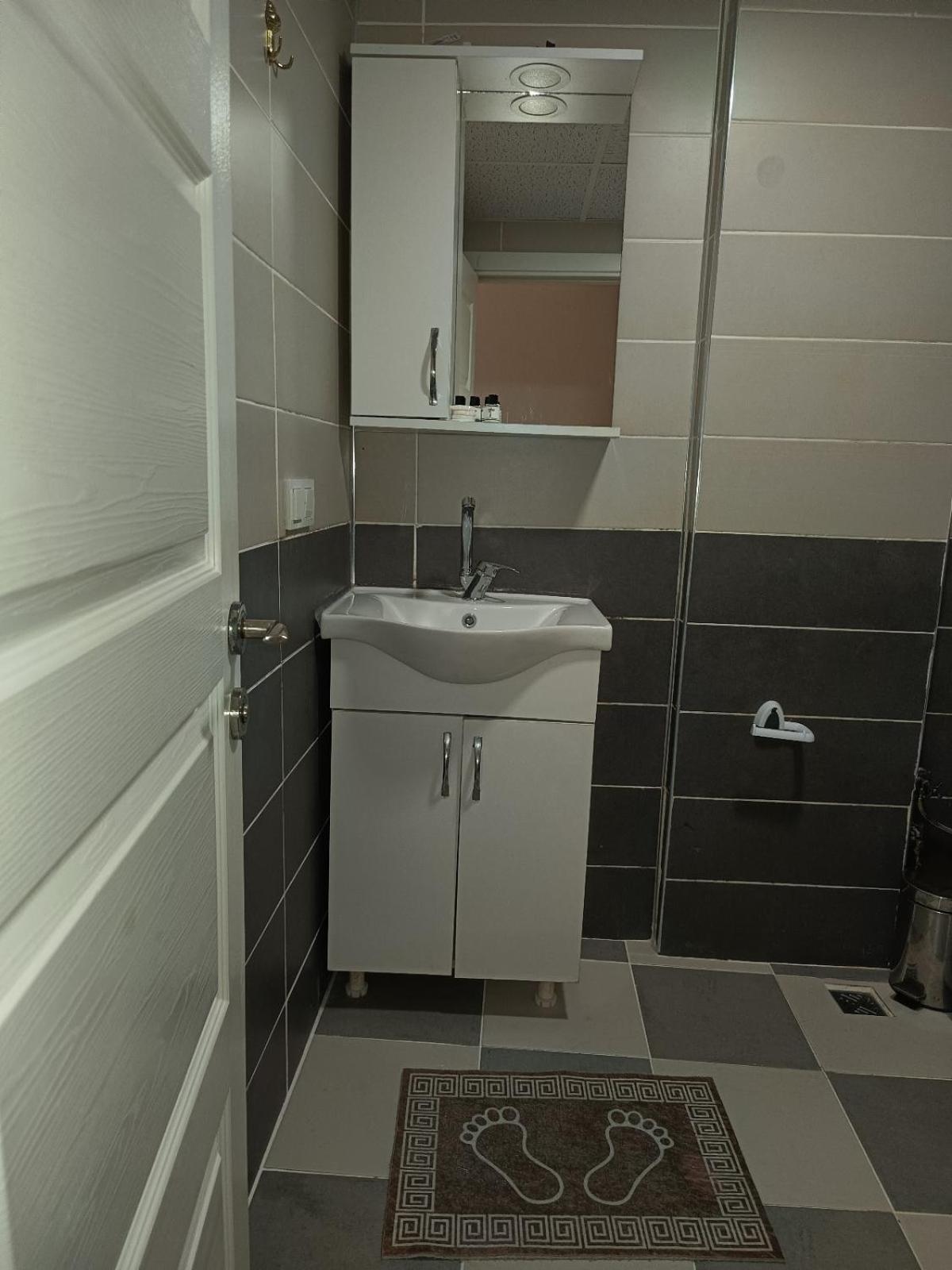 איסטמבול White Crown Apartman Ve Yasam Merkezi מראה חיצוני תמונה