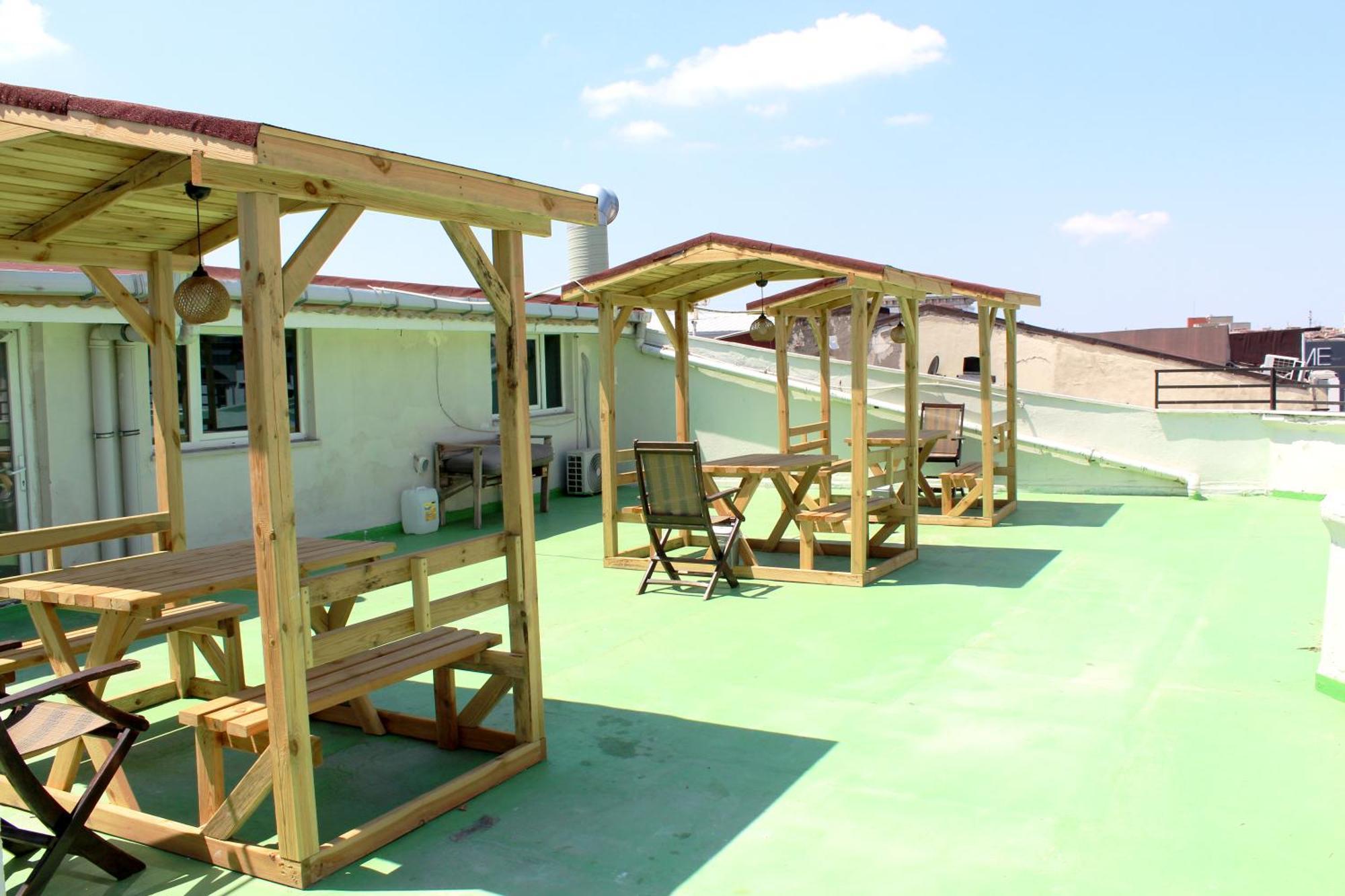 איסטמבול White Crown Apartman Ve Yasam Merkezi מראה חיצוני תמונה