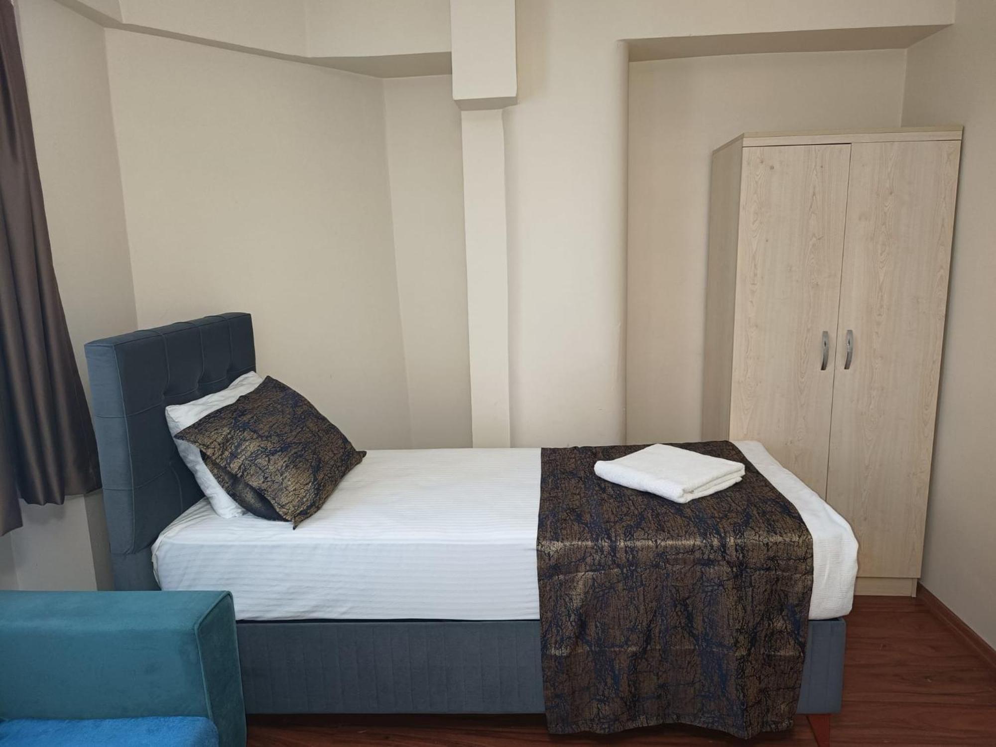 איסטמבול White Crown Apartman Ve Yasam Merkezi מראה חיצוני תמונה