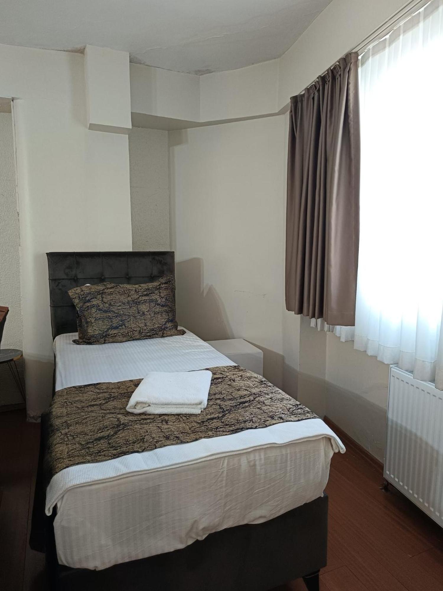 איסטמבול White Crown Apartman Ve Yasam Merkezi מראה חיצוני תמונה